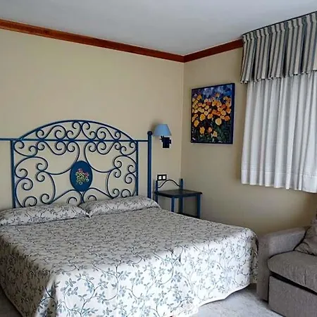Hotel Juncos Noja