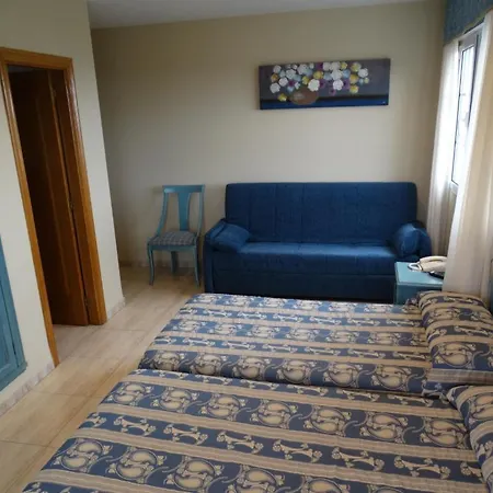 Juncos Отель 2*